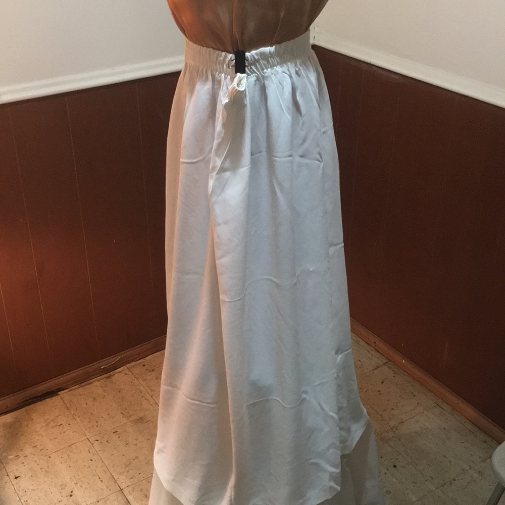 Skirt - Picture 2 of 2